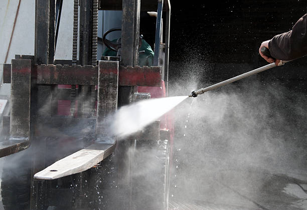 Best Concrete Pressure Washing  in Norco, CA